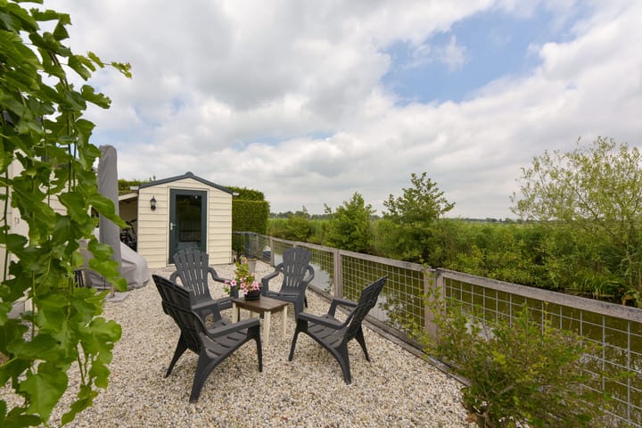 Photo 30 of Hoofdweg 98-R136