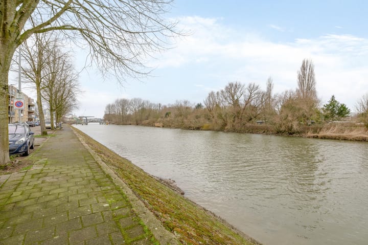 Foto 39 van Mahoniestraat 15