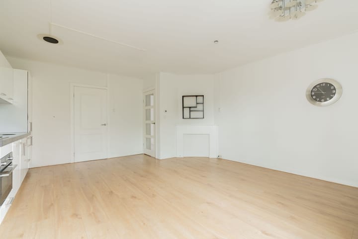 Foto 5 van Tweede Van der Helststraat 81-2