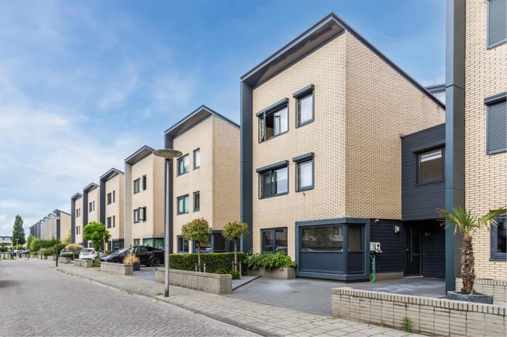 Photo 1 of Margrietberg 6