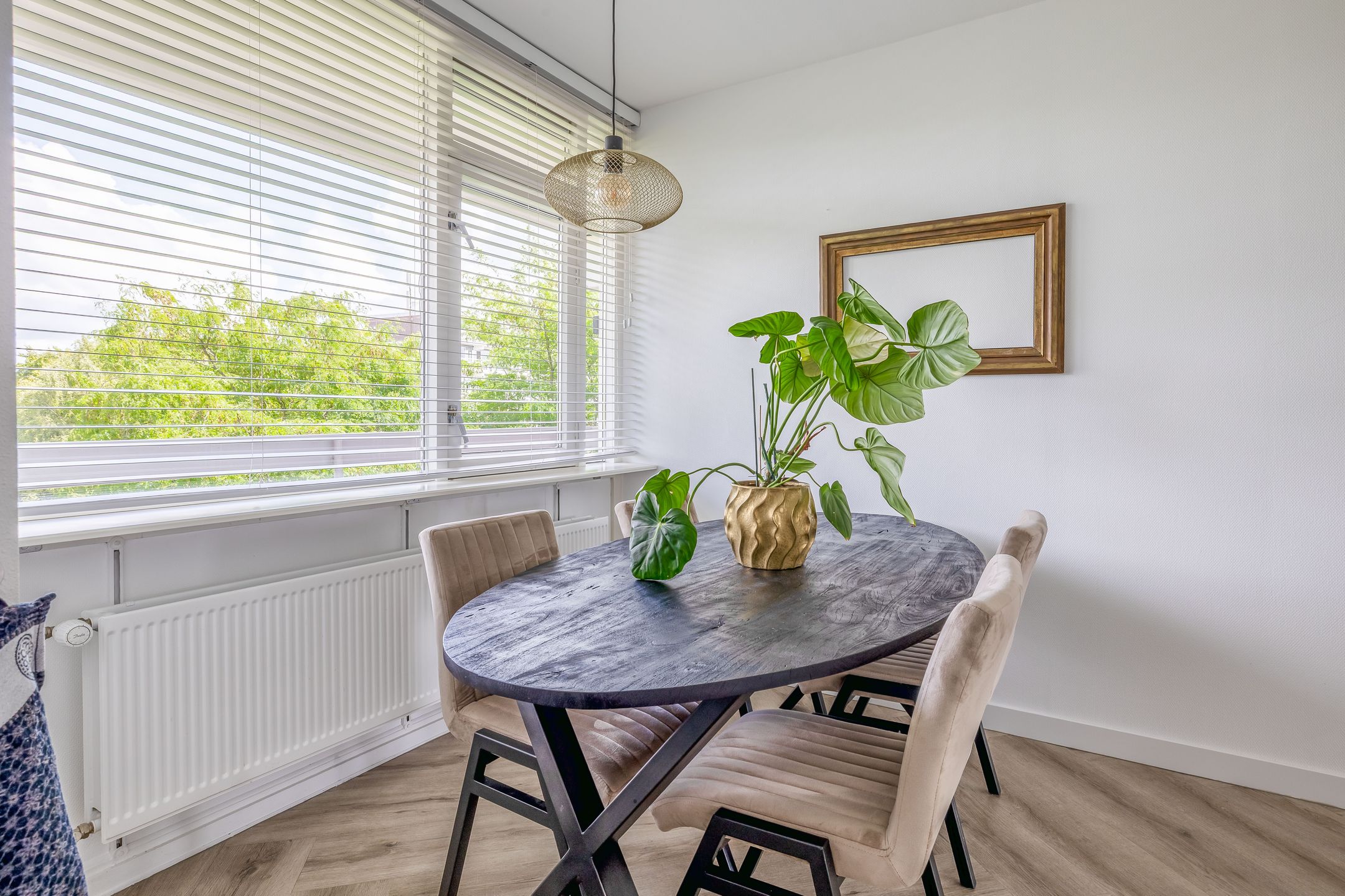 Foto 15 van Burgemeester A. van Walsumlaan 313