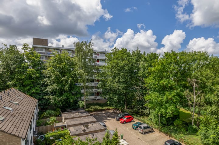 Foto 23 van Burgemeester A. van Walsumlaan 313