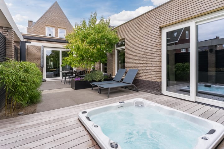 Foto 50 van De Huysacker 53