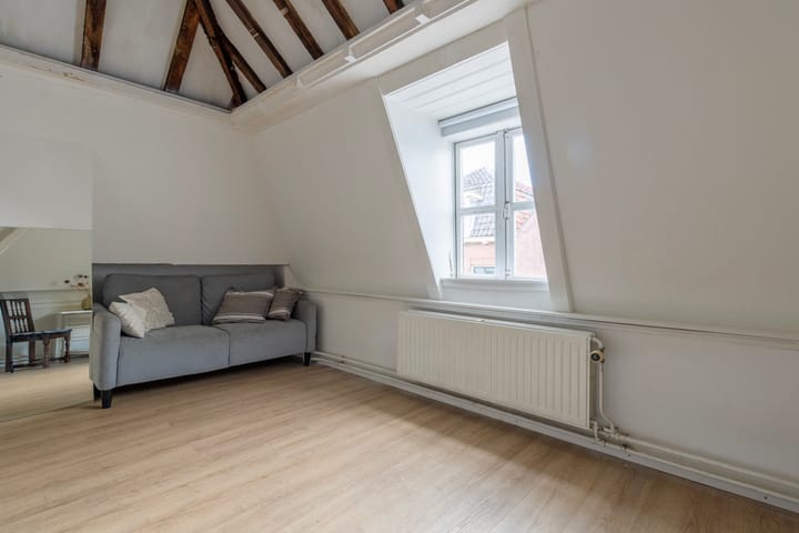 Foto 28 van Predikherenstraat 18