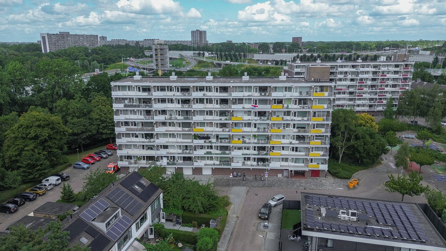 Foto 34 van Burgemeester A. van Walsumlaan 313