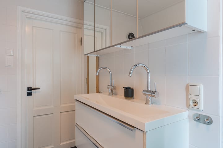 Foto 40 van Stationsweg 18