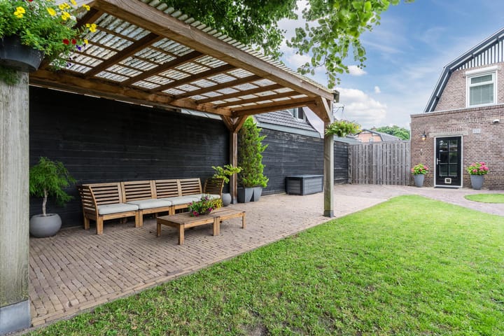 Foto 43 van Stationsweg 18