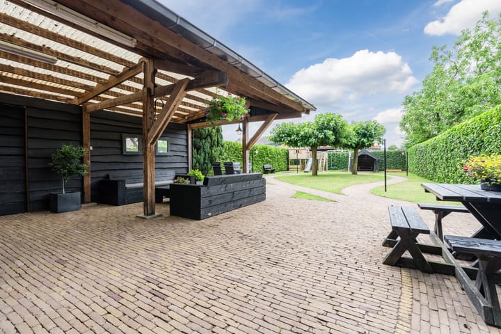 Foto 51 van Stationsweg 18