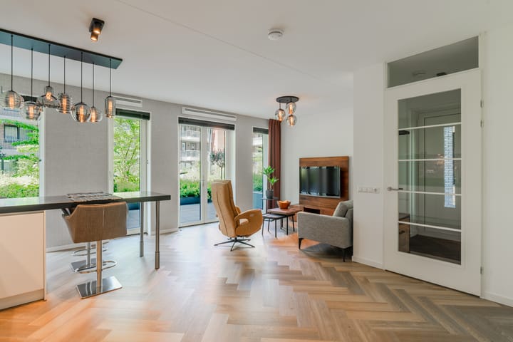 Foto 2 van Carel Willinkgracht 235