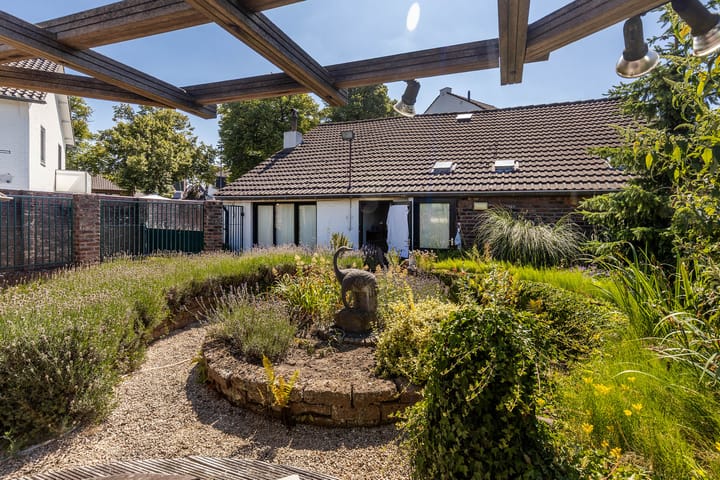 Foto 6 van Rijksweg Noord 200