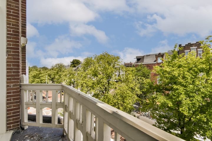 Foto 8 van Valeriusplein 4-D