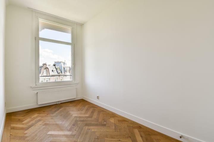 Foto 18 van Valeriusplein 4-D