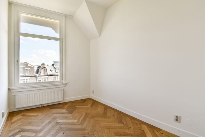 Foto 21 van Valeriusplein 4-D