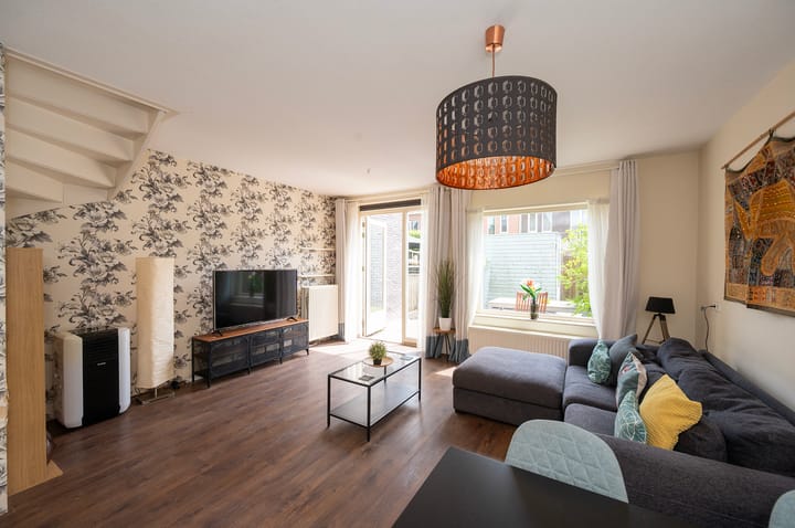 Photo 2 of John Napierstraat 36