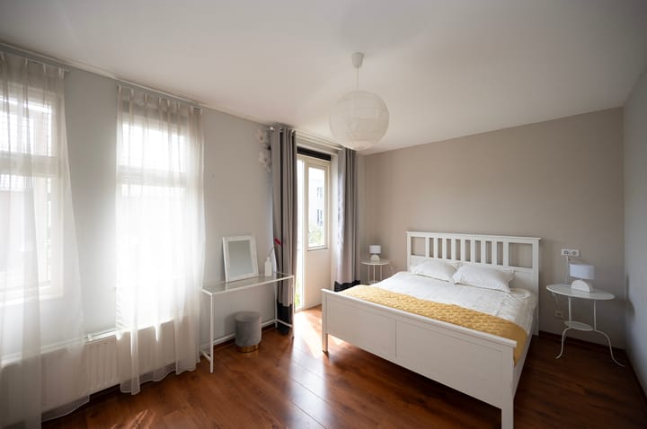 Photo 6 of John Napierstraat 36