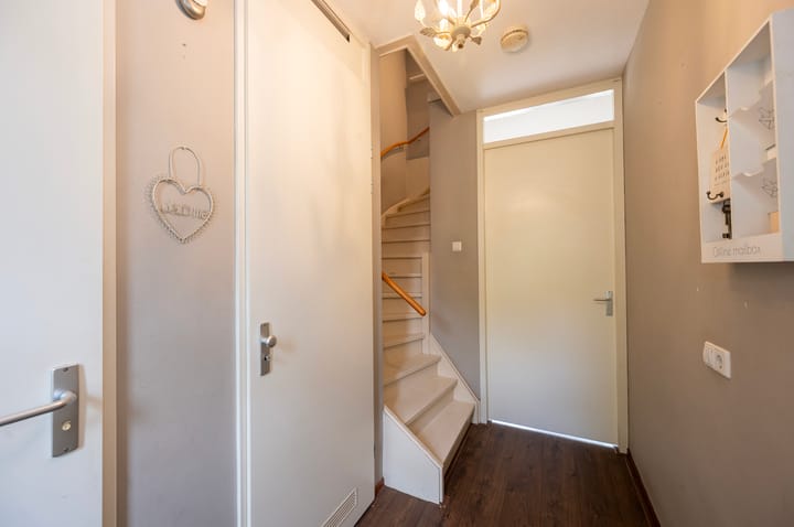 Photo 18 of John Napierstraat 36