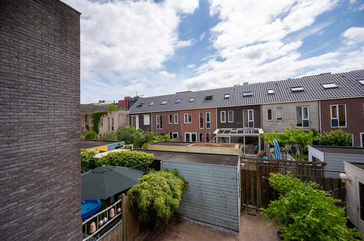 Photo 21 of John Napierstraat 36