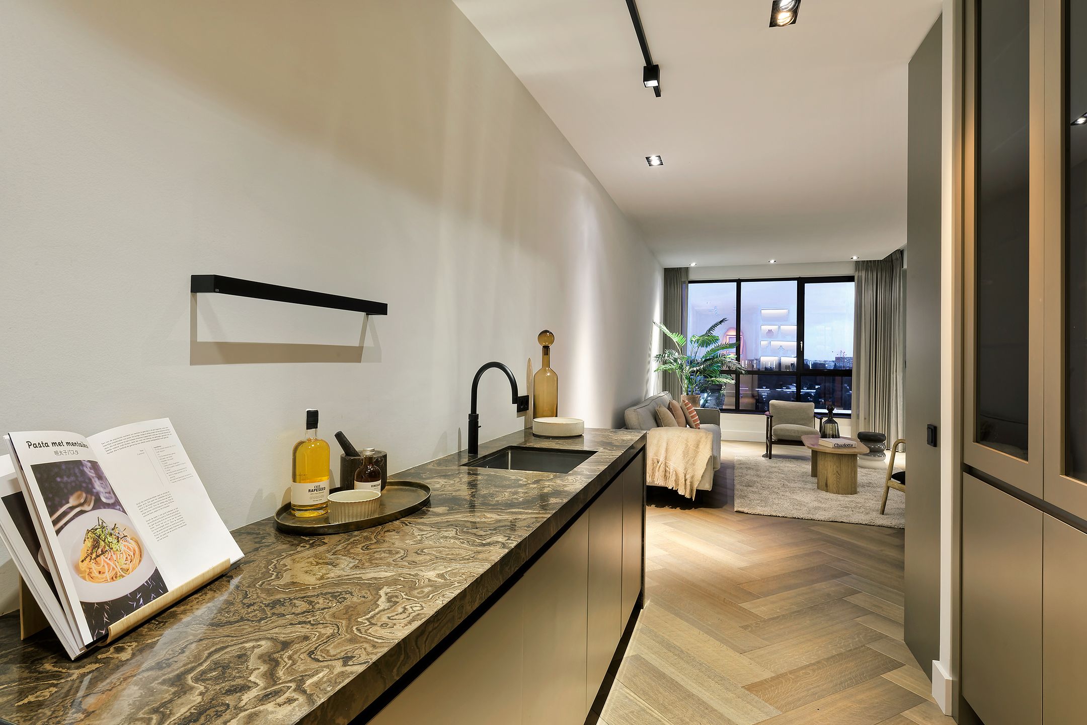 Foto 9 van Gustav Mahlerlaan 343