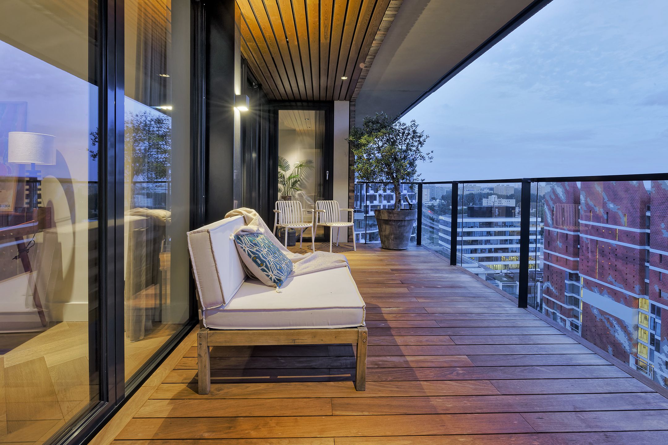 Foto 18 van Gustav Mahlerlaan 343