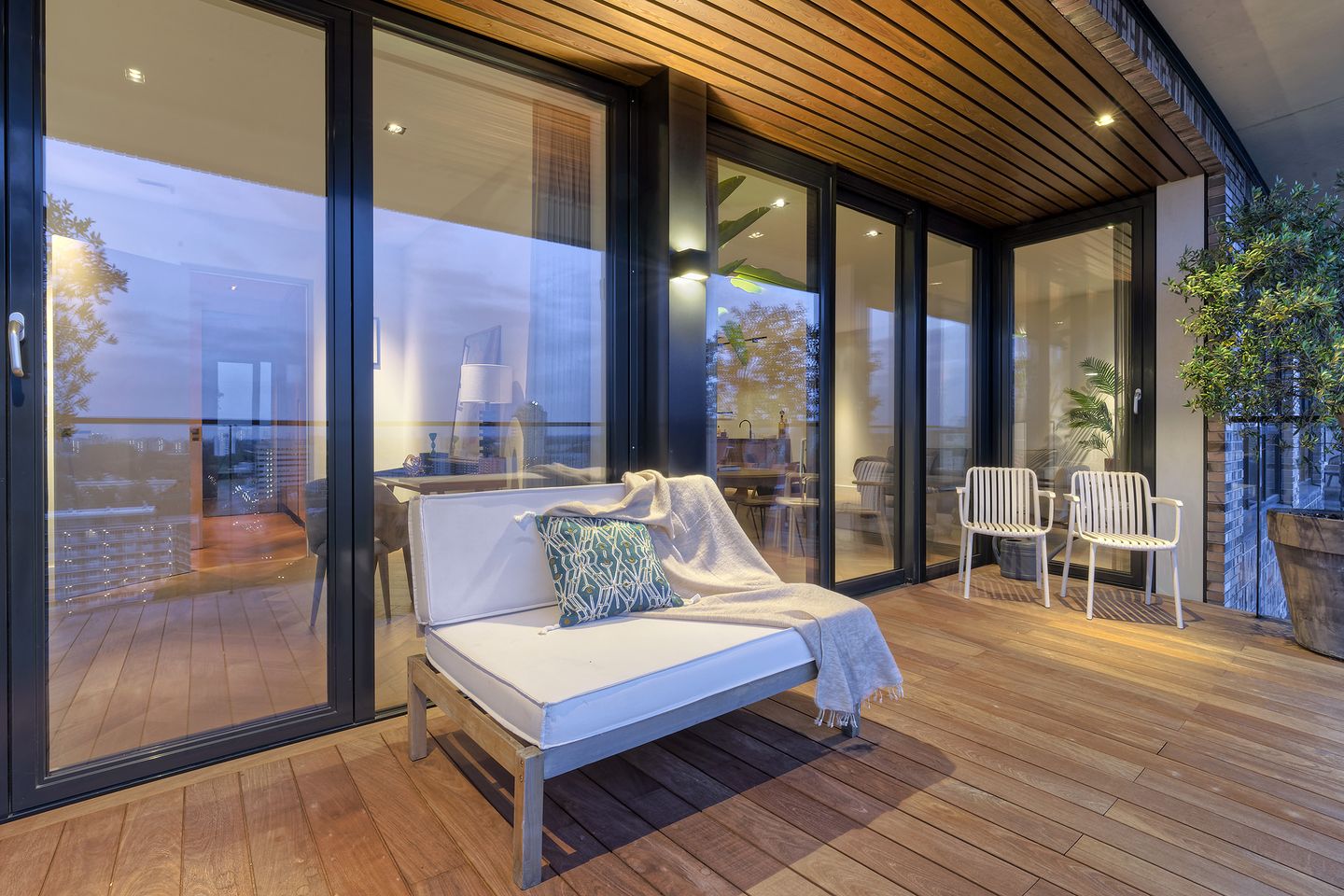 Foto 19 van Gustav Mahlerlaan 343