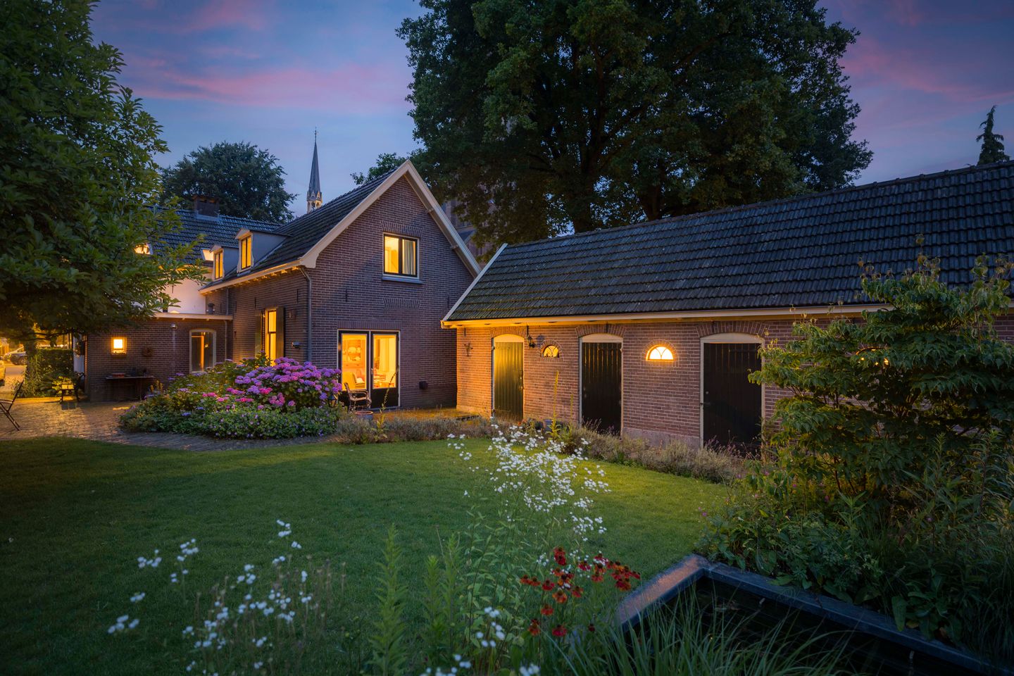 Foto 65 van Kerklaan 10