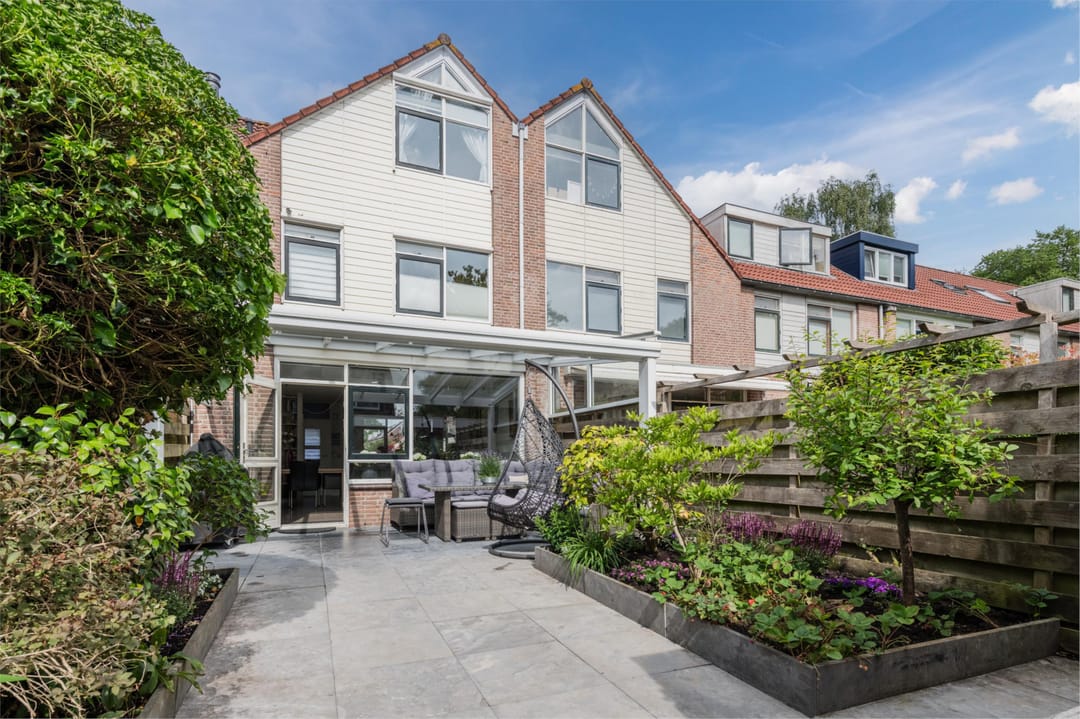 Photo 2 of Marketentster 32