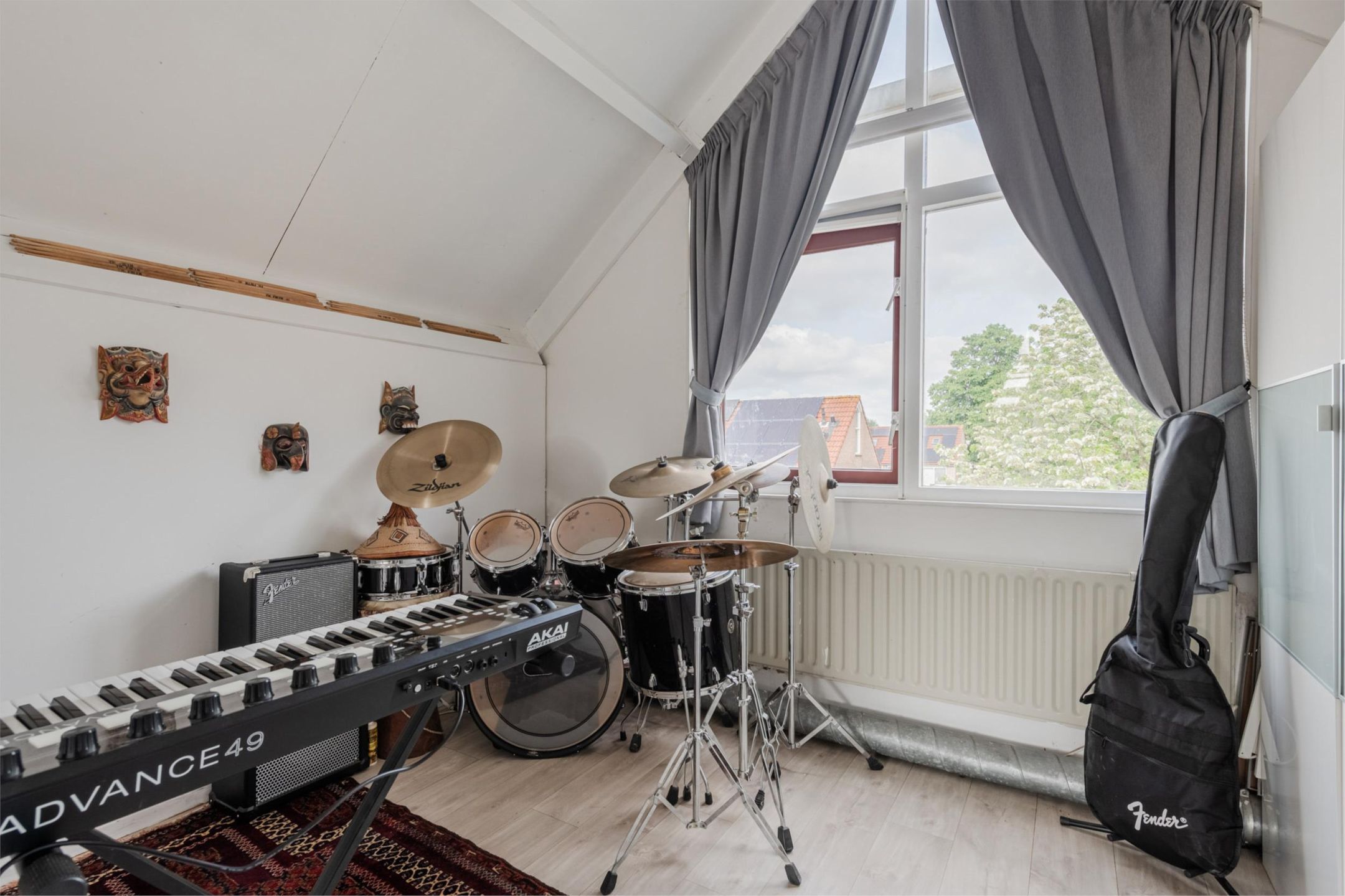 Photo 33 of Marketentster 32