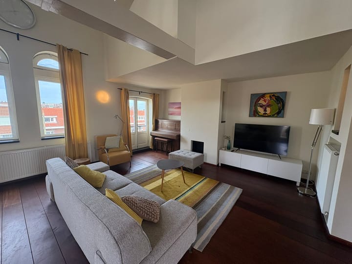 Foto 6 van Gevers Deynootweg 25-B