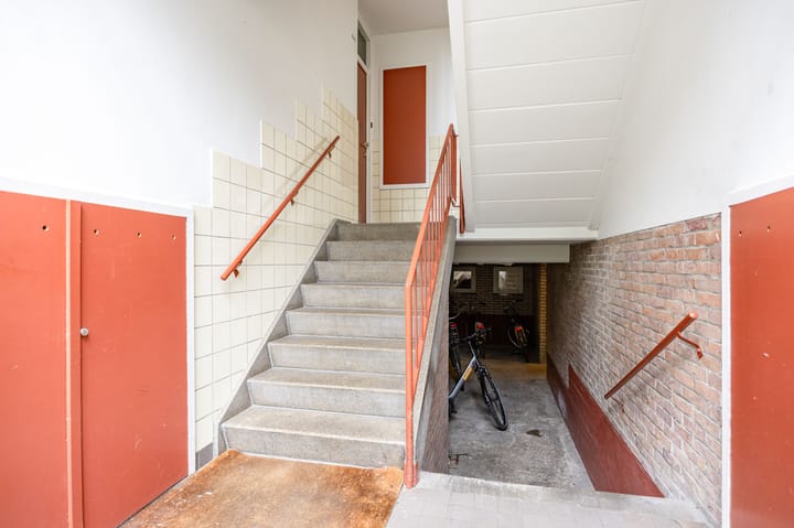 Photo 7 of Onderduikersstraat 72