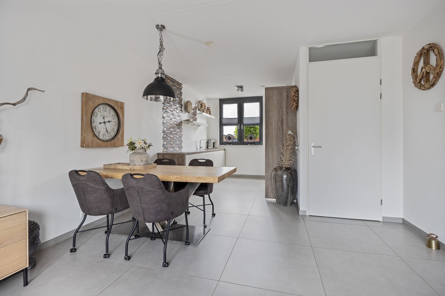 Photo 10 of Zilverdragerstraat 14