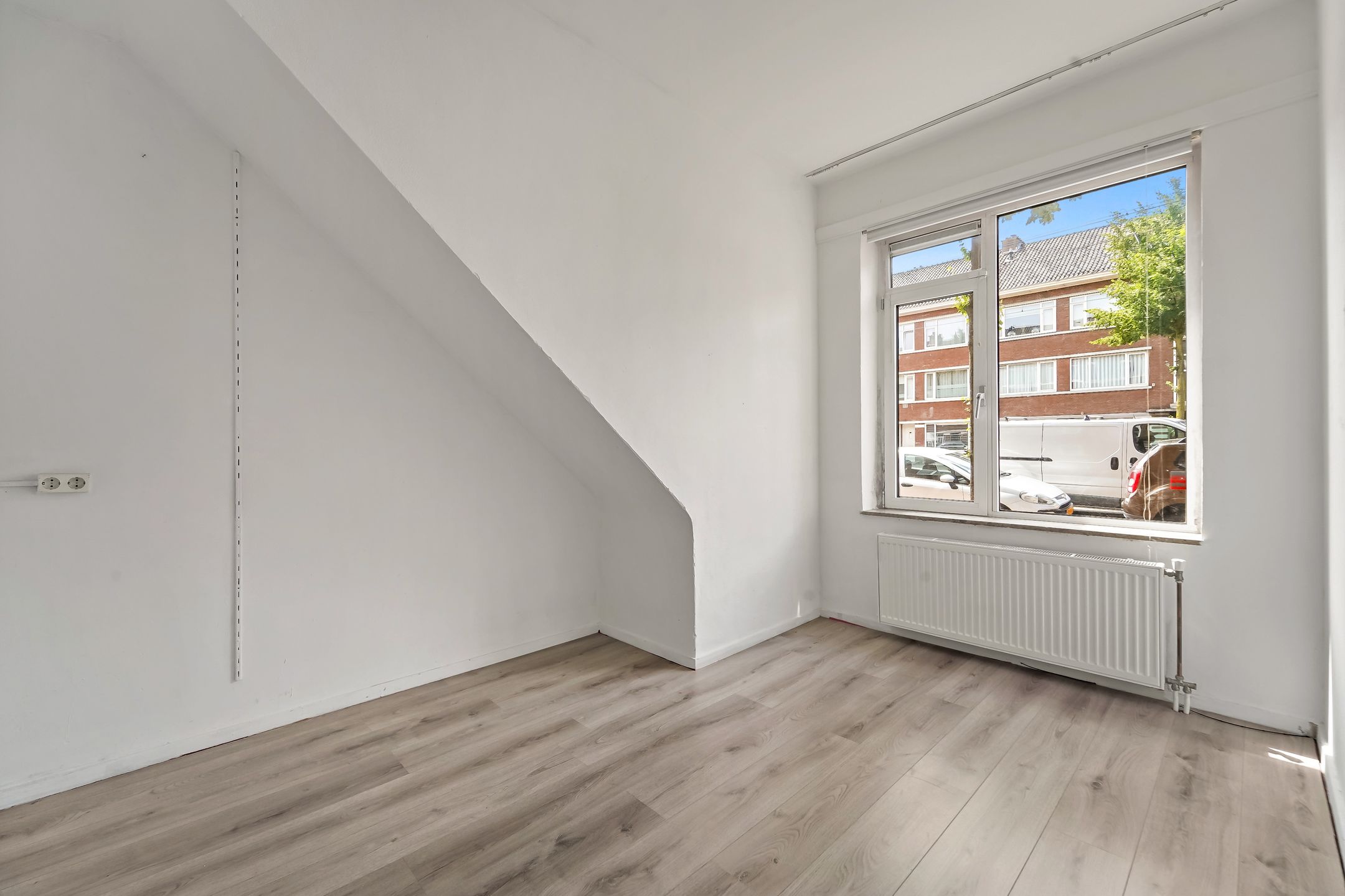 Foto 24 van De Genestetlaan 154