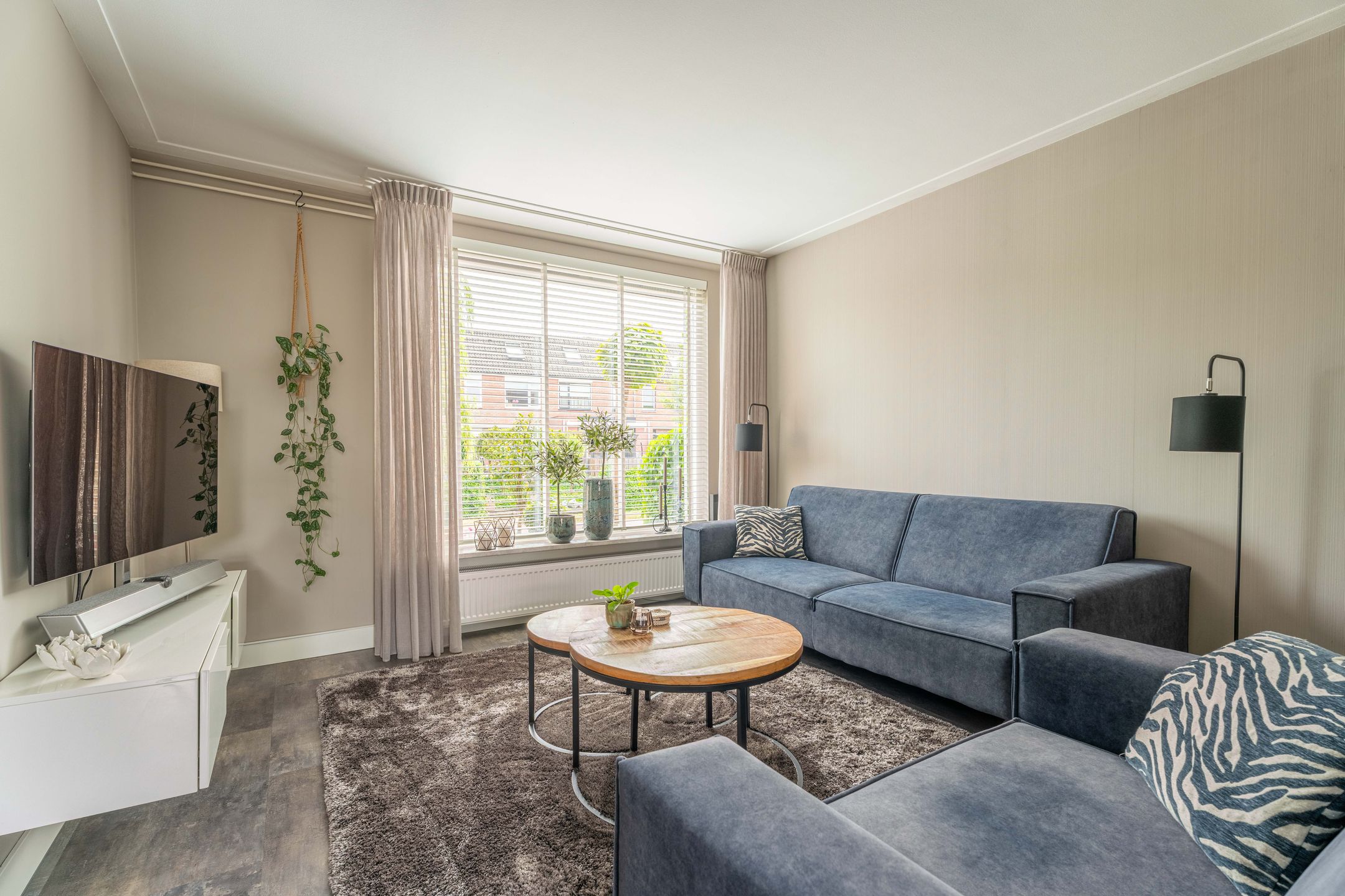 Foto 3 van Paardebloem 16