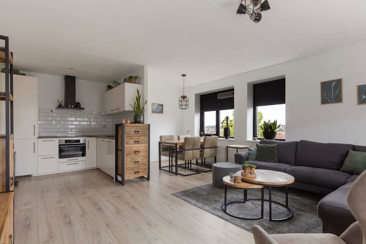 Foto 3 van Leeghwaterstraat 34