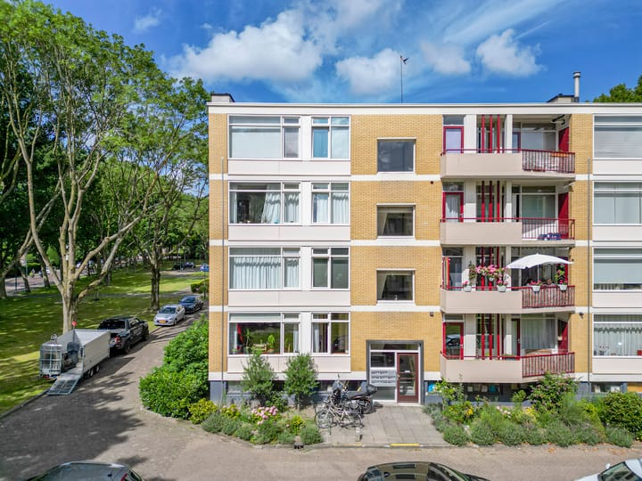 Foto 21 van M. Harpertszoon Tromplaan 186