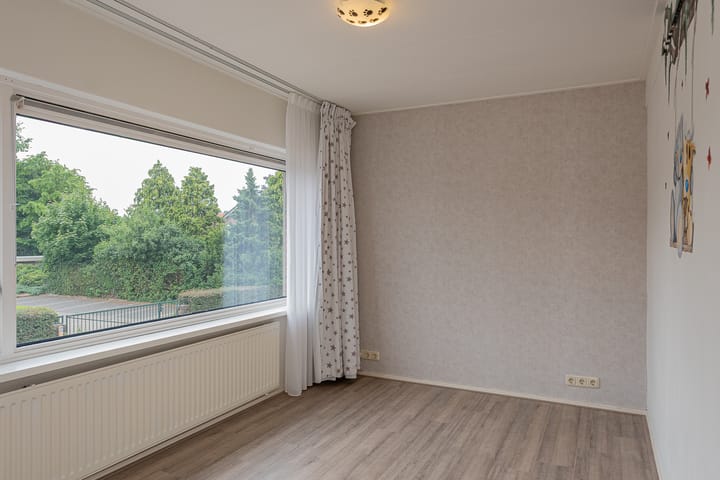 Foto 28 van Leeuwerikstraat 52