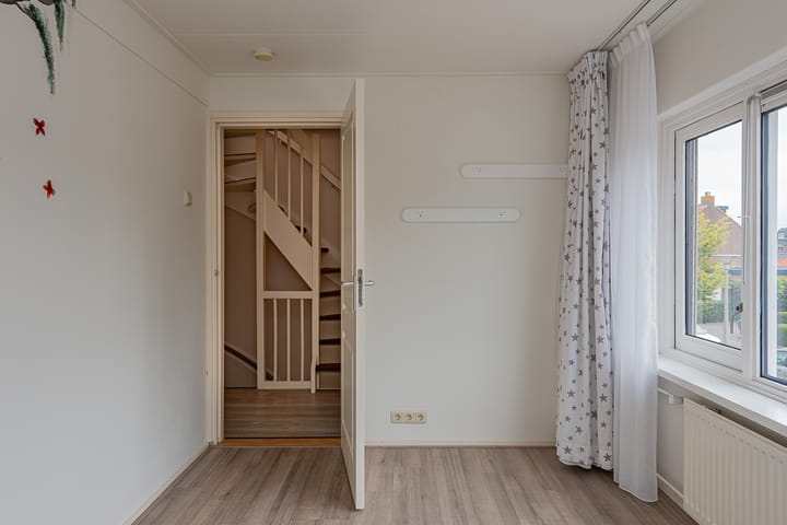 Foto 29 van Leeuwerikstraat 52