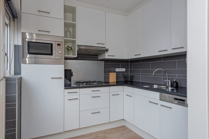 Foto 14 van Leeuwerikstraat 52