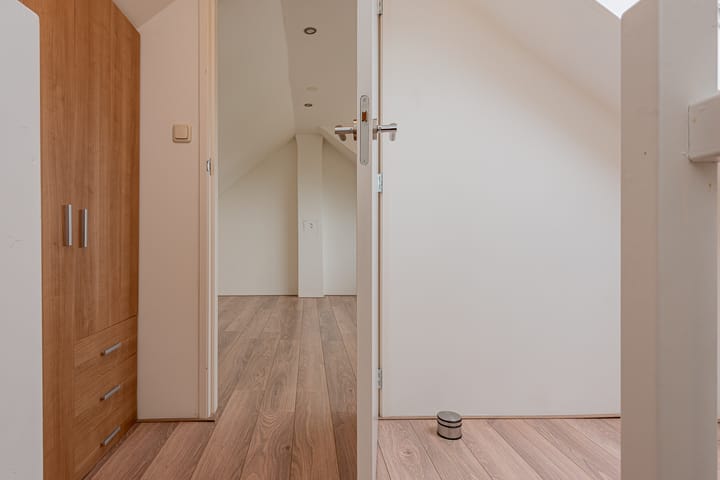 Foto 33 van Leeuwerikstraat 52