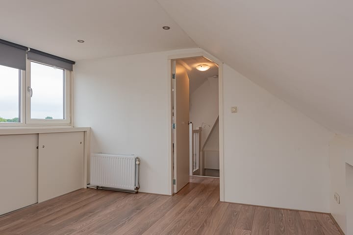 Foto 36 van Leeuwerikstraat 52