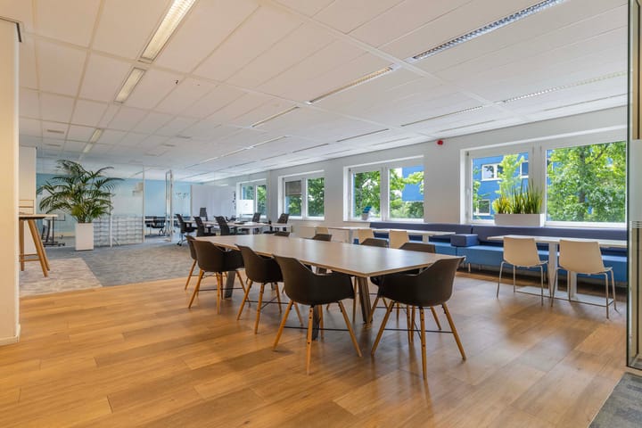 Linie 544, Apeldoorn
