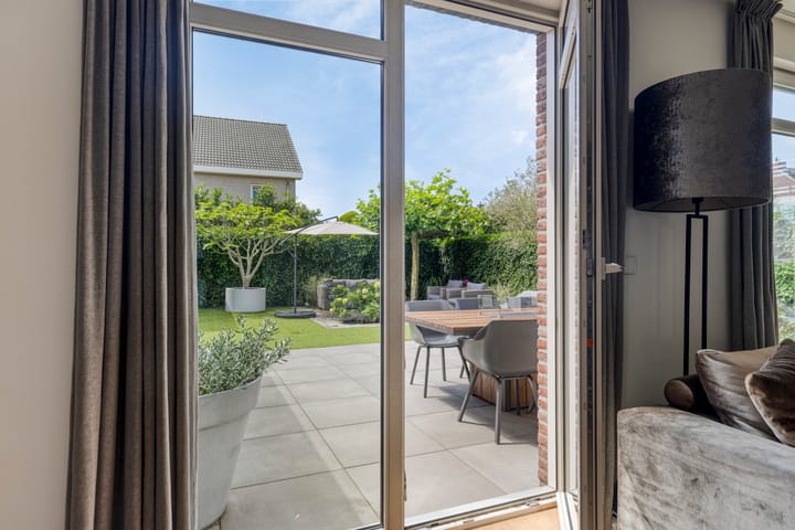 Foto 21 van Vlierbes 17