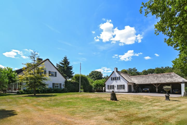 Photo 3 of Engerstraat 4