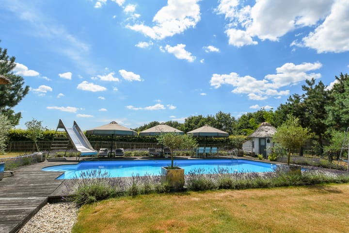 Photo 55 of Engerstraat 4