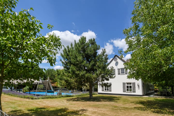 Photo 65 of Engerstraat 4