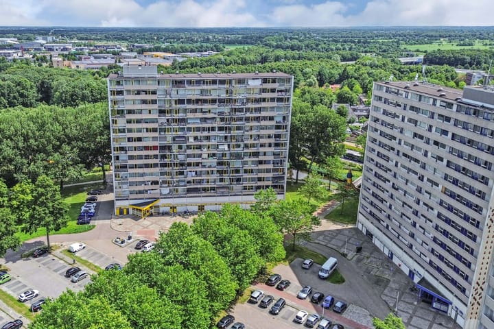 Foto 36 van Tjaarda 348