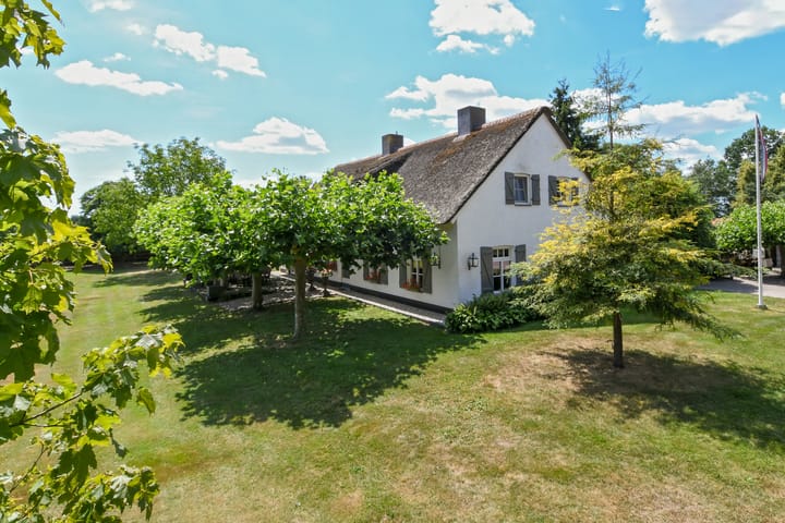 Photo 66 of Engerstraat 4