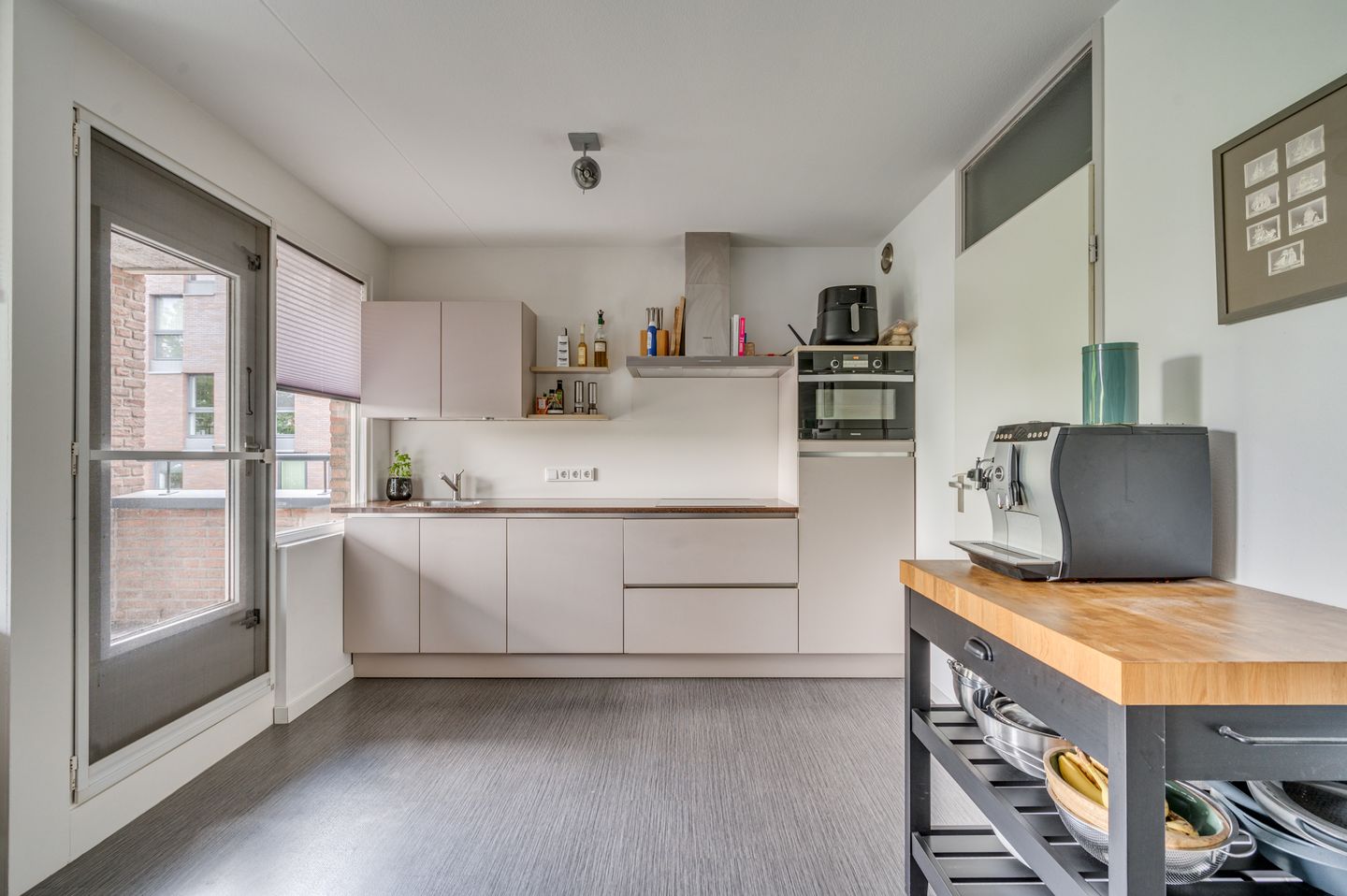 Foto 14 van Monseigneur Nolensplein 41