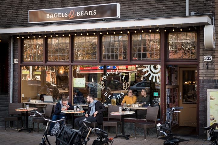 Foto 22 van Anna van Burenstraat 17-1