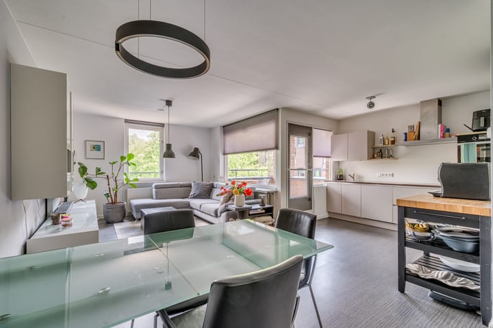 Foto 19 van Monseigneur Nolensplein 41