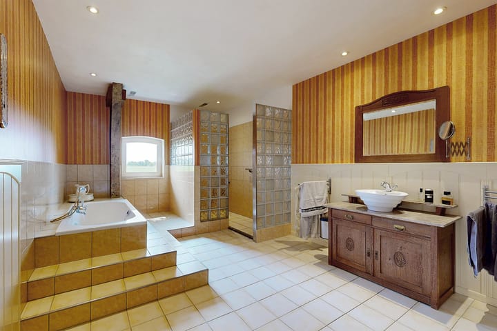 Photo 3 of Bredaschedijk 2